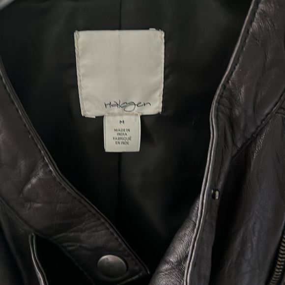 Halogan - Picture 3 of 7